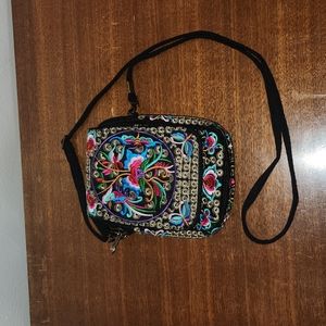Goodhan Women's Embroidered Crossbody